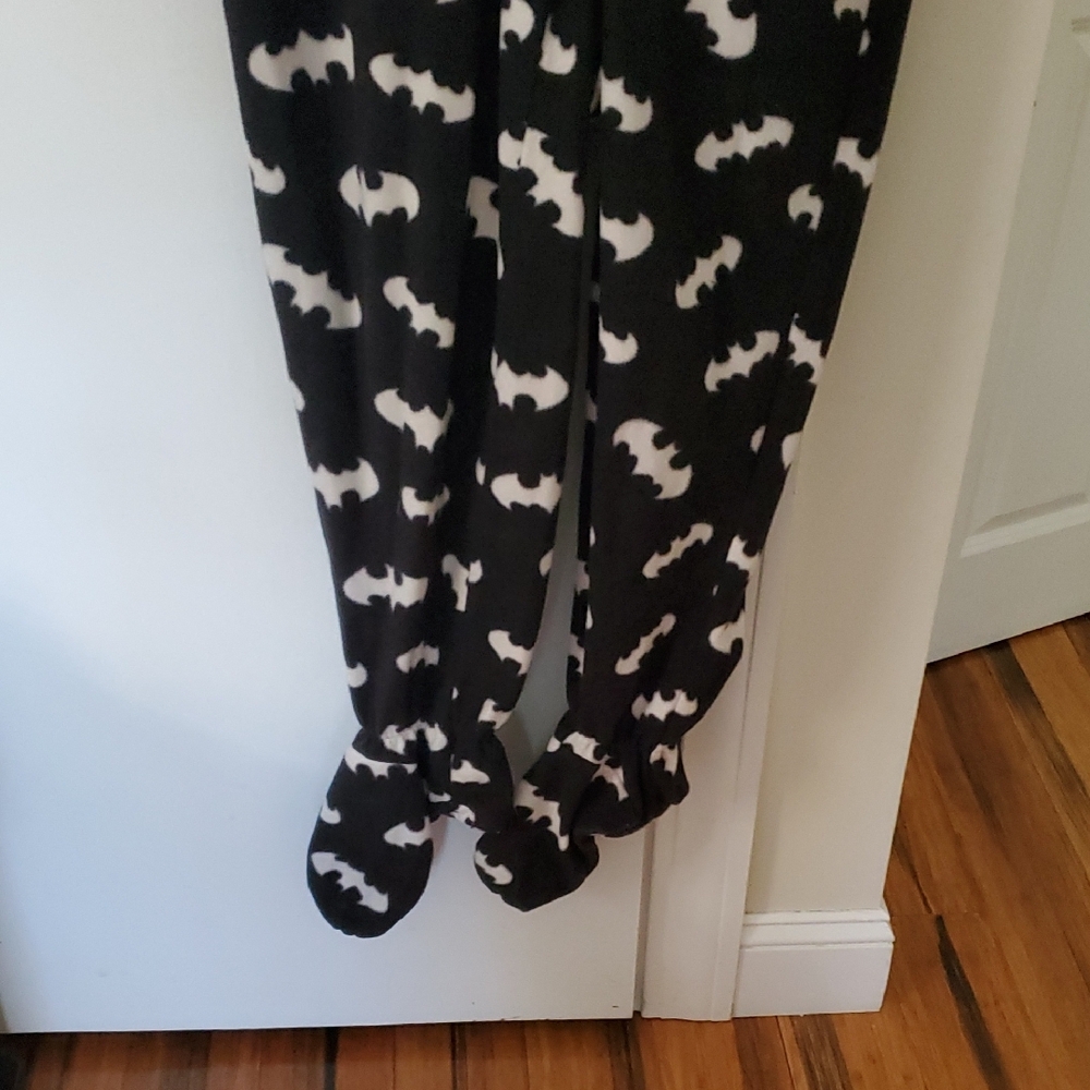 DONATING SOON Batman Black and Yellow Onesie - Picture 2 of 6